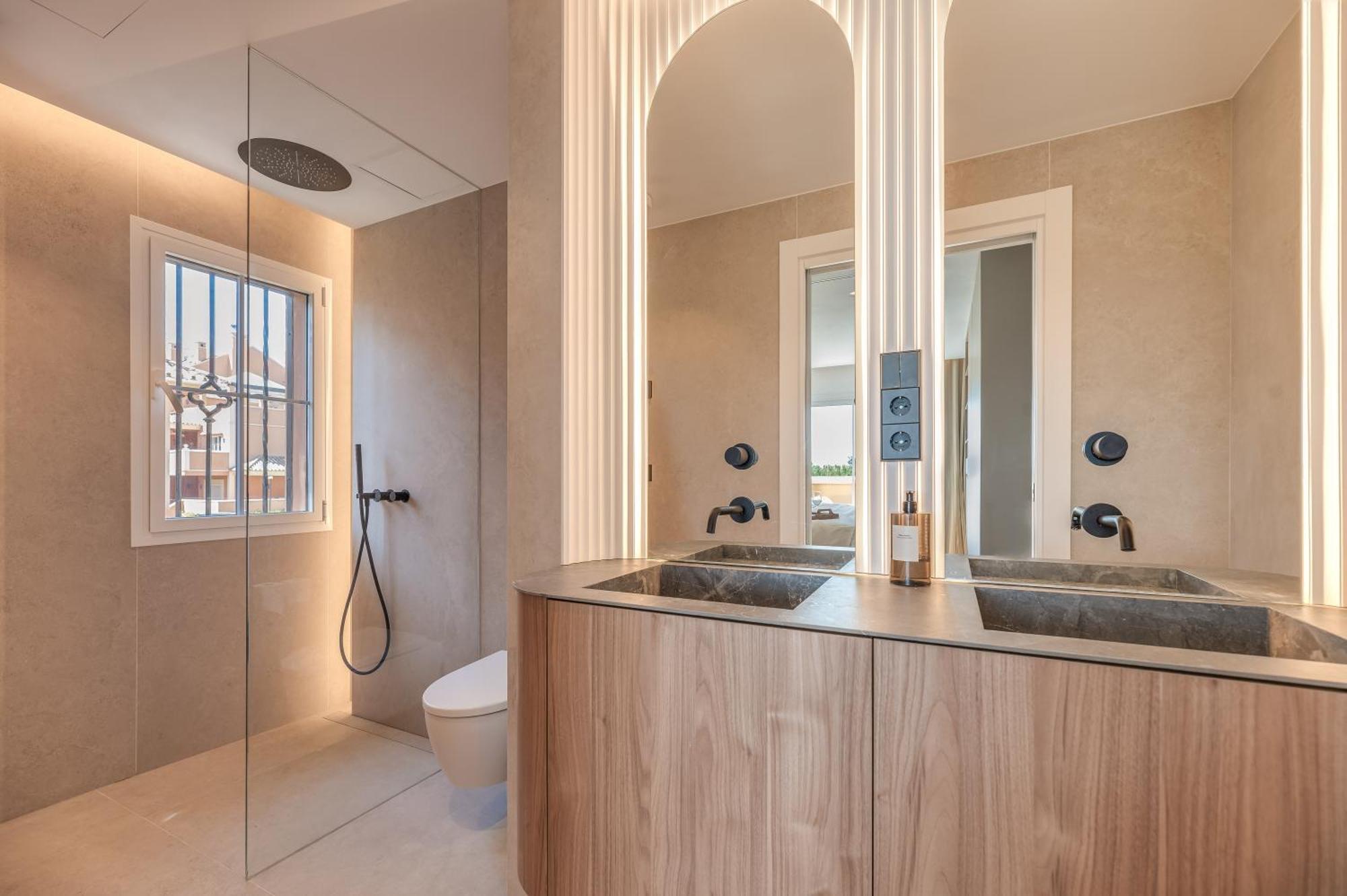 Luxury 3 Bdrm With Private Pool And Stunning Sea Views Appartement Marbella