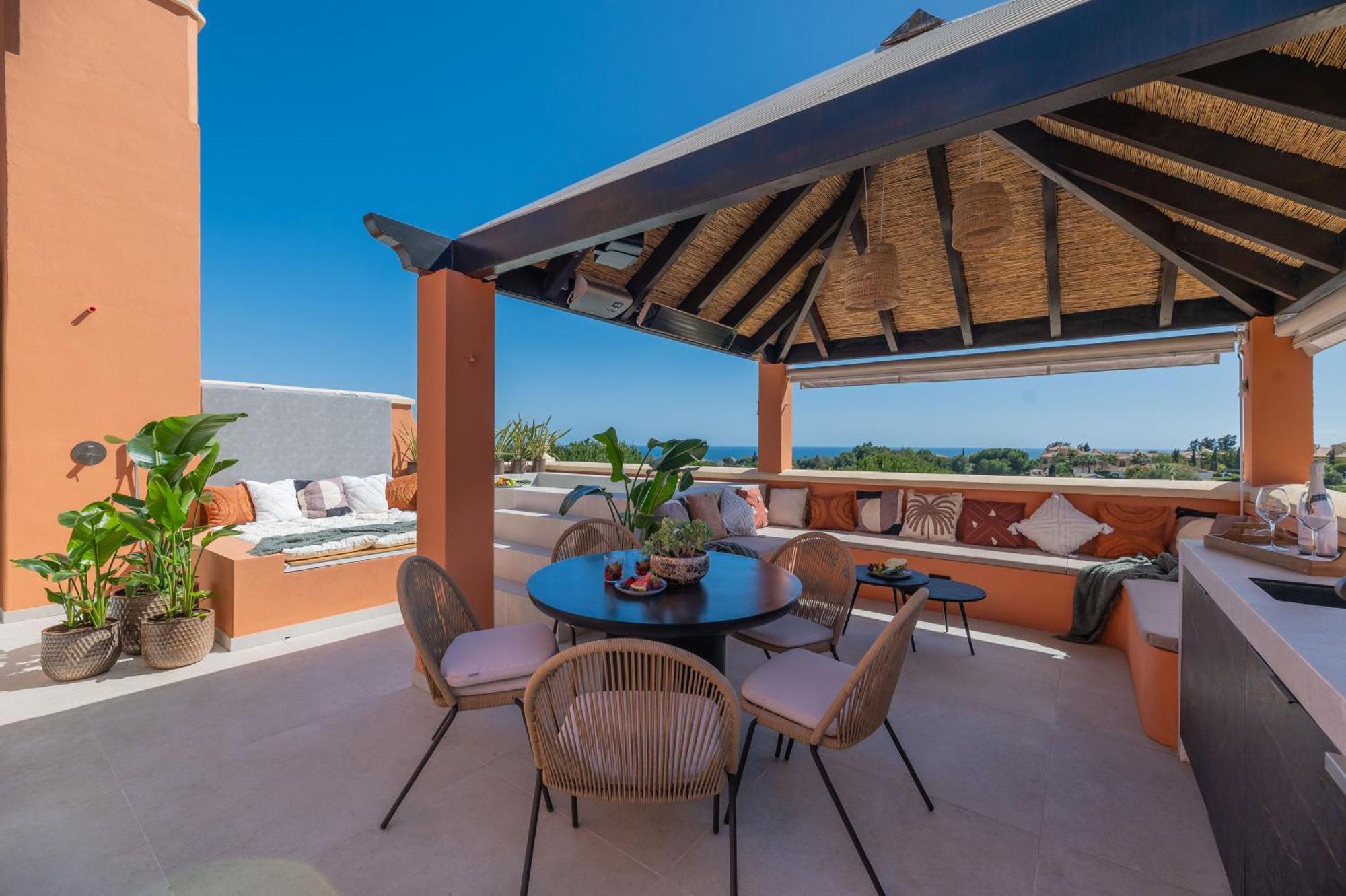 Luxury 3 Bdrm With Private Pool And Stunning Sea Views Apartamento *