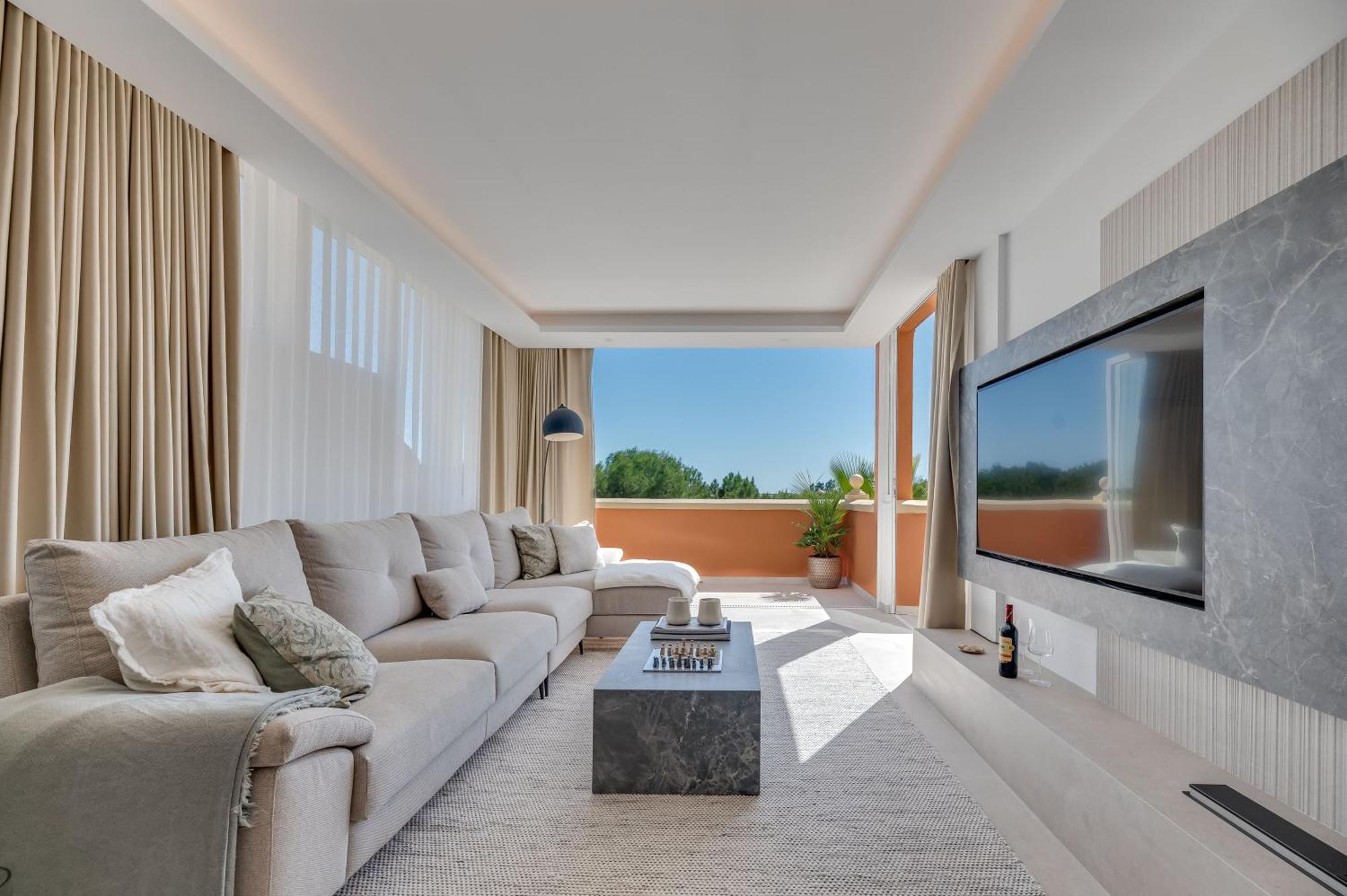 Luxury 3 Bdrm With Private Pool And Stunning Sea Views * Marbella